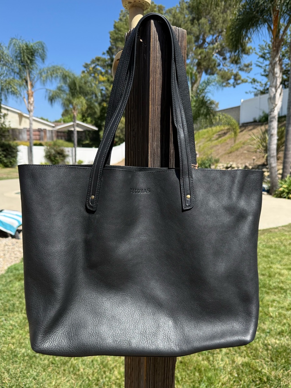 LAST CHANCE! I’m moving! Tecovas Black Leather Tote Bag w/ Gold/Brass Hardware - Picture 2 of 4